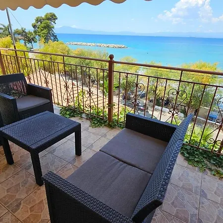 Beachhouse Apartment Arkhondikon Exterior photo