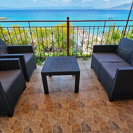 Beachhouse Apartment Arkhondikon Exterior photo