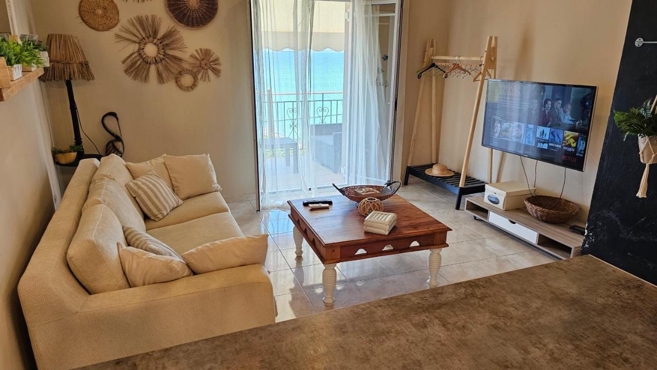 Beachhouse *